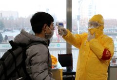 平均每个班次解钩功课1000多次